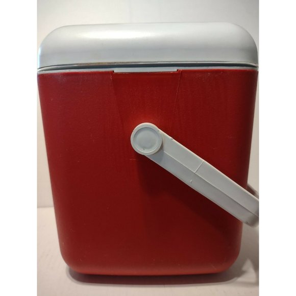 Vintage Igloo Snowflake Water Cooler Jug Ice Chest Square 1 Gallon Spout Red - Picture 2 of 9